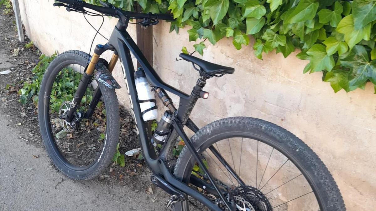 SUCESOS MALLORCA | Un conductor se da a la fuga tras arrollar a un ciclista en Consell