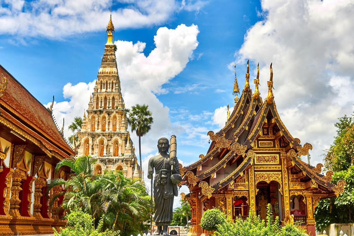 El templo Wat Chedi Liam, cerca de Chiang Mai
