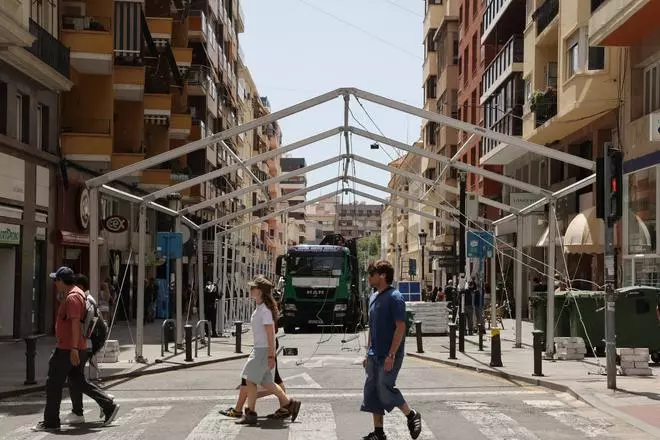 Los racós y barracas toman las calles de Alicante