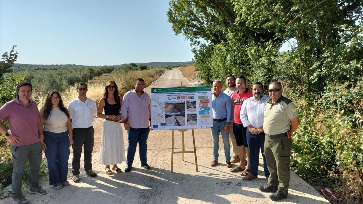 La Junta impulsa el desarrollo rural sostenible con la mejora de 34 vías pecuarias de Córdoba.