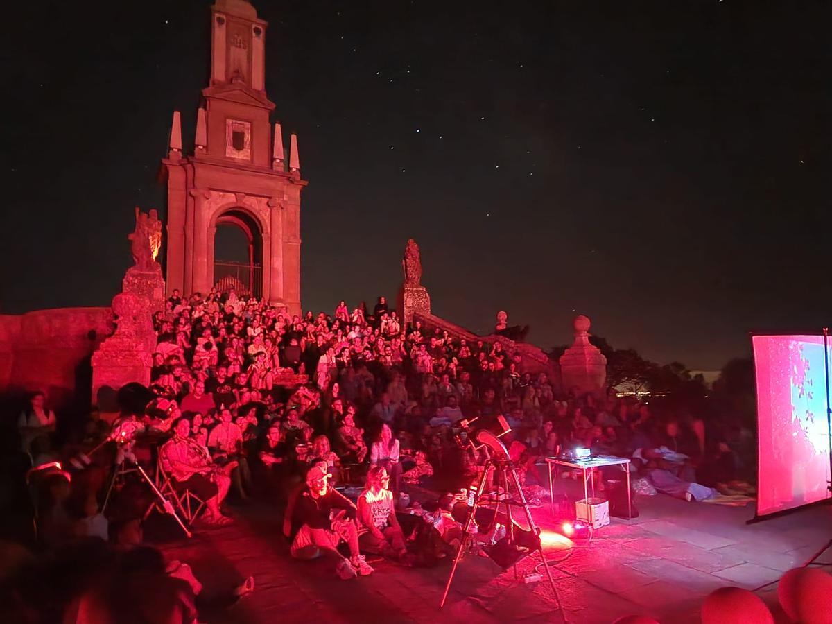 Las Lágrimas de San Lorenzo suelen reunir a muchos aficionados a la astronomía en Mallorca