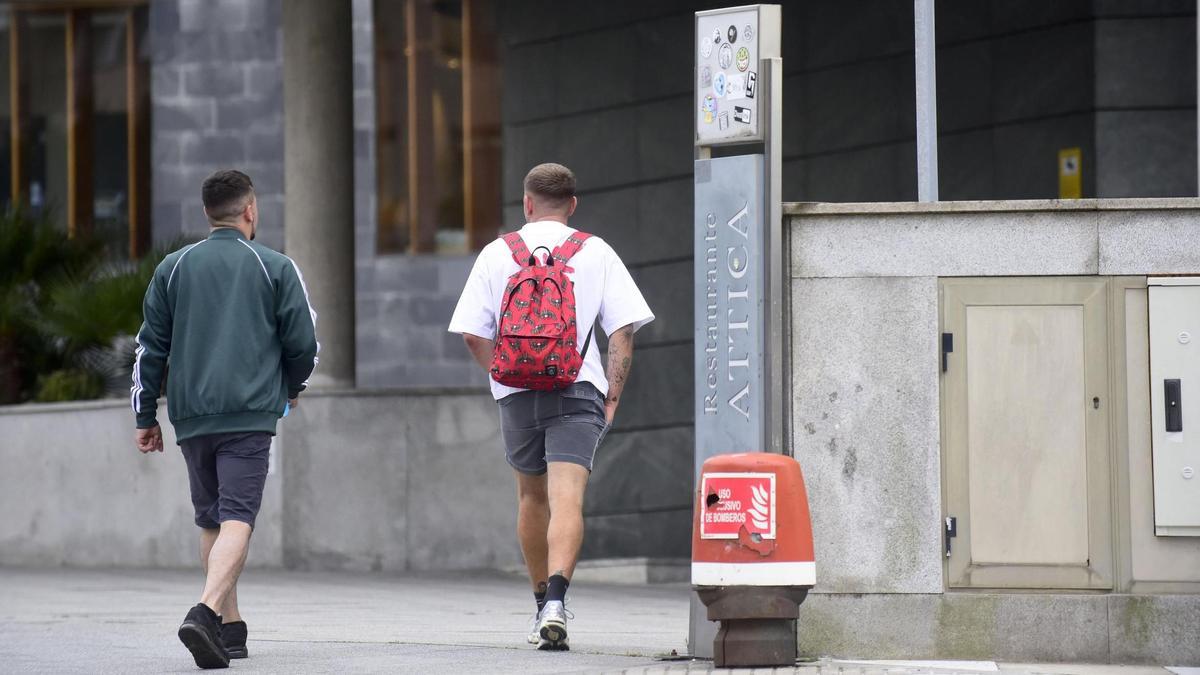 Hasta 1.000 euros por una noche en un piso en Airbnb: escasez y precios disparados en A Coruña a una semana del eclipse solar