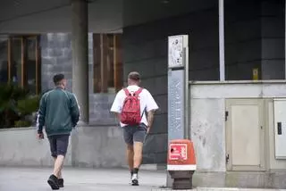 Hasta 1.000 euros por una noche en un piso en Airbnb: escasez y precios disparados en A Coruña a una semana del eclipse solar