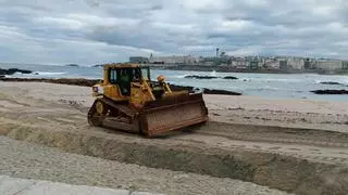 Comienzan los trabajos para instalar la duna de Riazor contra los temporales de invierno