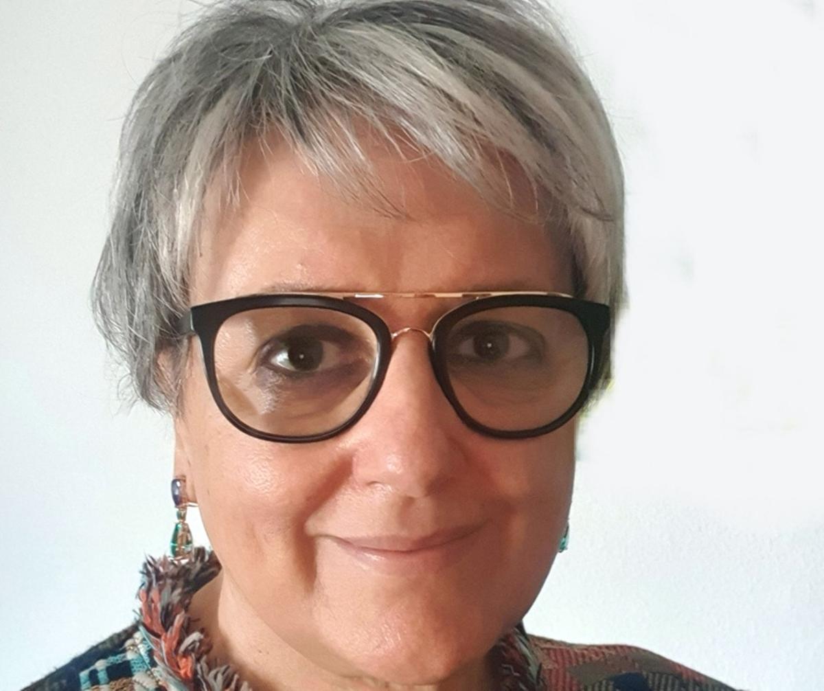 Pilar Aguarón Ezpeleta viaja hasta el pueblo viejo de Belchite en su texto.