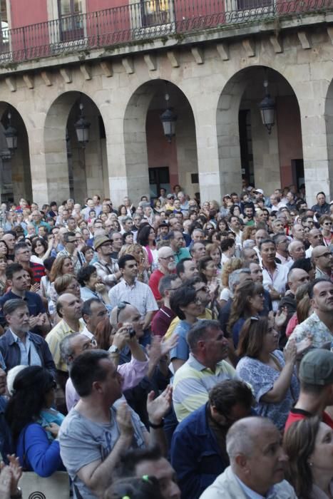 Actuación Fundación Toni Manero en Gijón