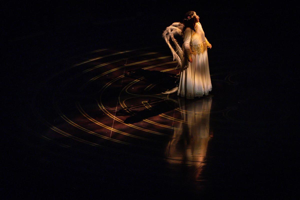 Cirque du Soleil trae Corteo al Palau Sant Jordi