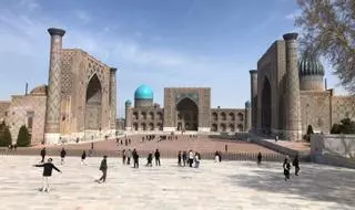 Uzbekistán, viaje a un país lejano con algo familiar