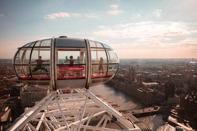 Yoga en el London Eye