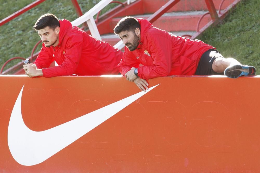 Entrenamiento del Sporting de Gijón con visita de Ángel María Villar