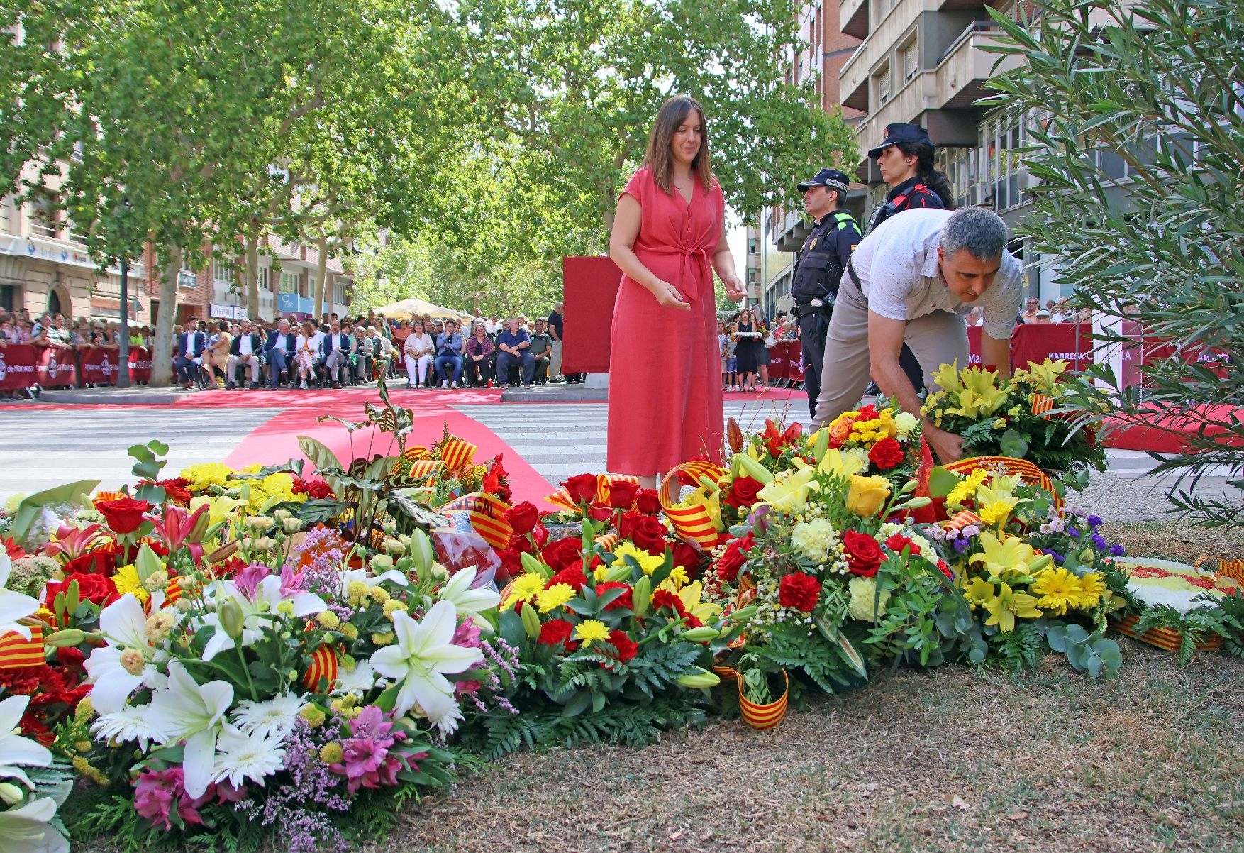 Així ha estat l'acte institucional per la Diada a Manresa