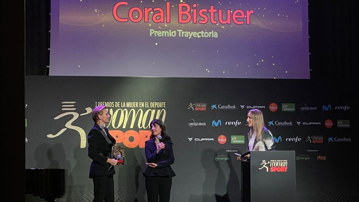Coral Bistuer, Premio Trayectoria