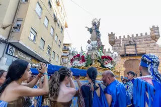 Procesión en Honor a la Virgen de la Asunción y Ofrenda de Flores de Altozano