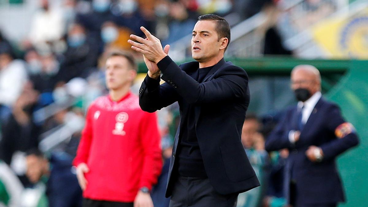 Francisco Martínez en un partido del Elche.