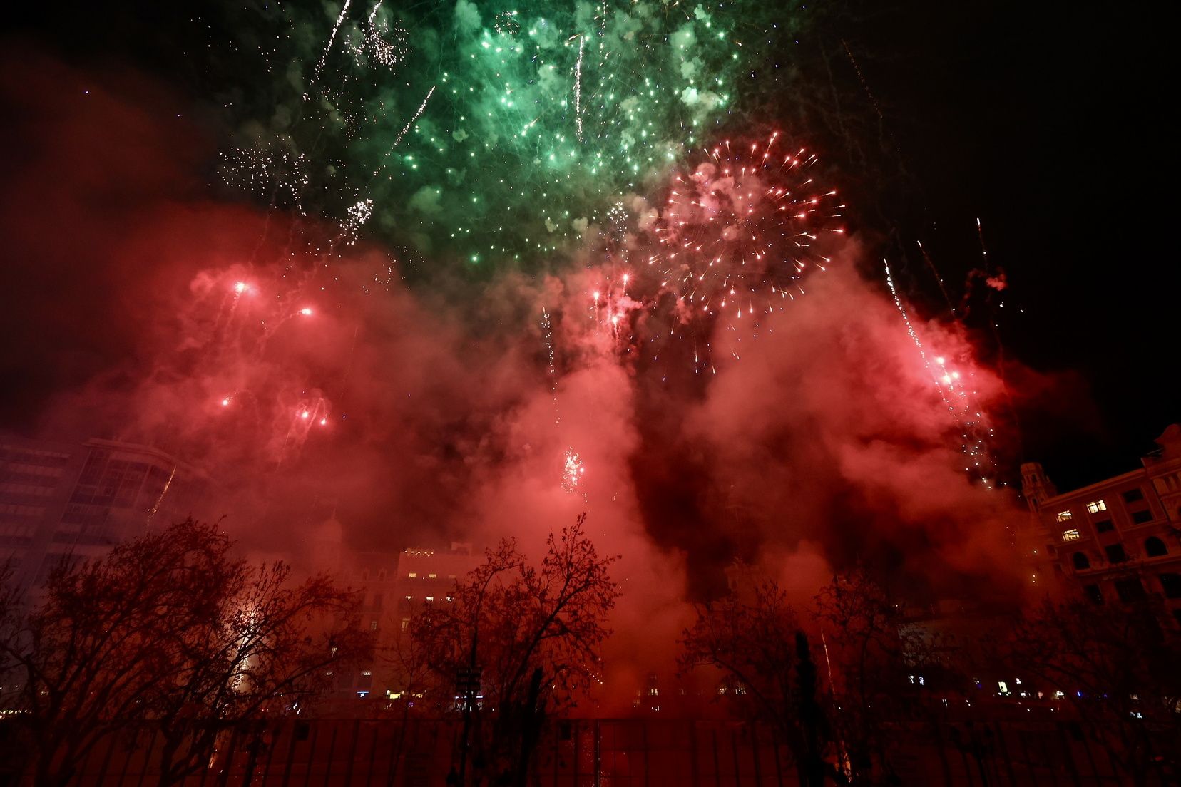 Alto Palancia se desquita con el castillo que finaliza el ciclo de la Plaza del Ayuntamiento