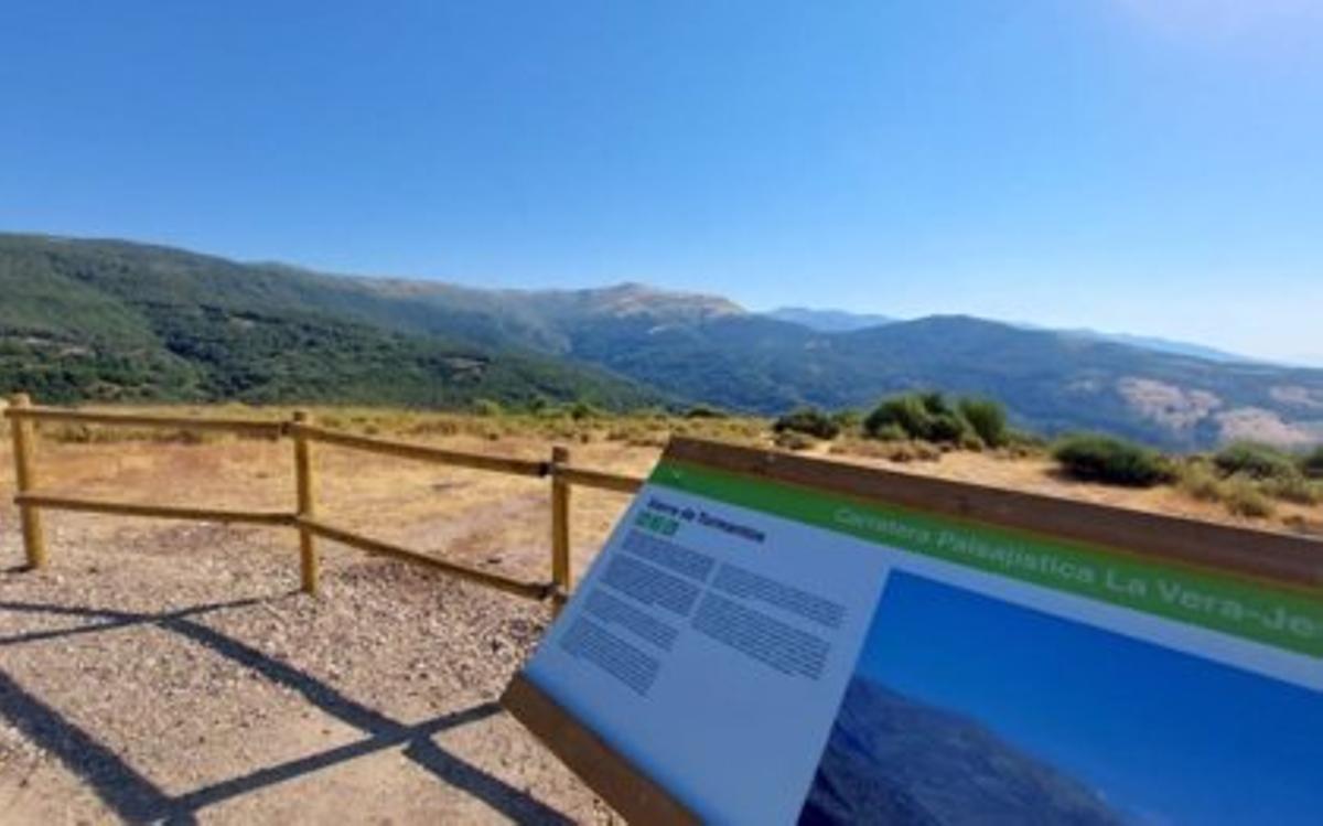 Mirador de la Sierra de Tormantos en Piornal.