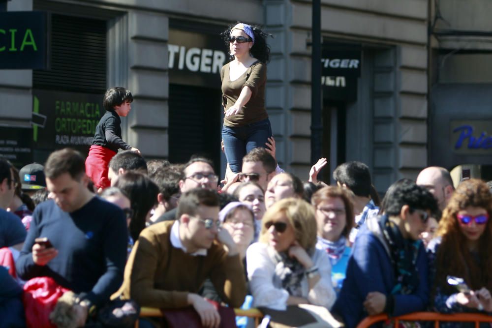 Búscate en la mascletà del 12 de marzo