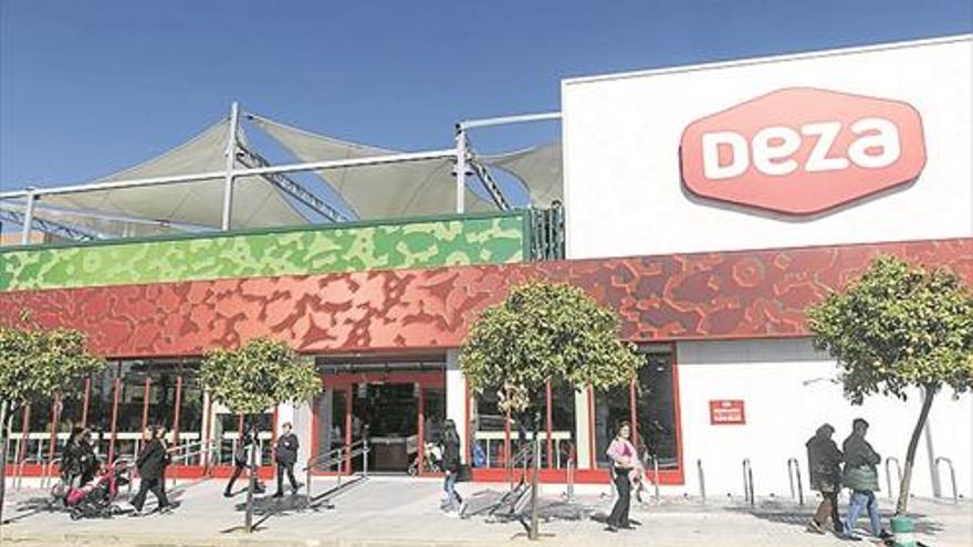 Deza abre su novena tienda con una inversión de 4,5 millones y 53 empleos