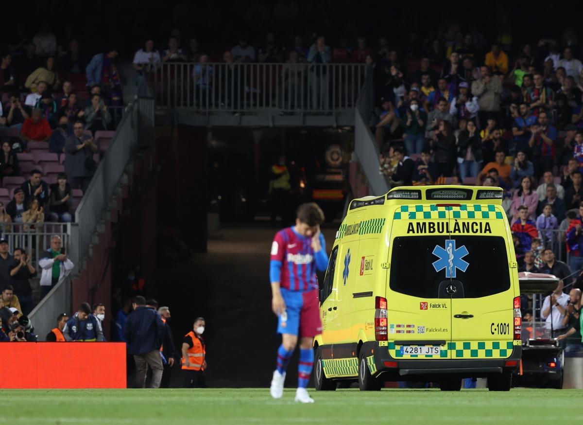 El espeluznante choque que acabó con Araujo sacado en ambulancia