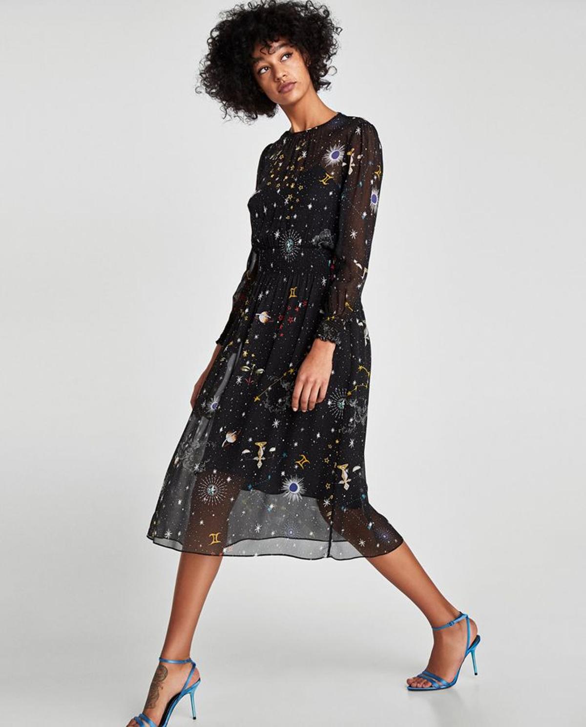 'Shopping' para el Black Friday: vestido 'midi' estampado, de Zara