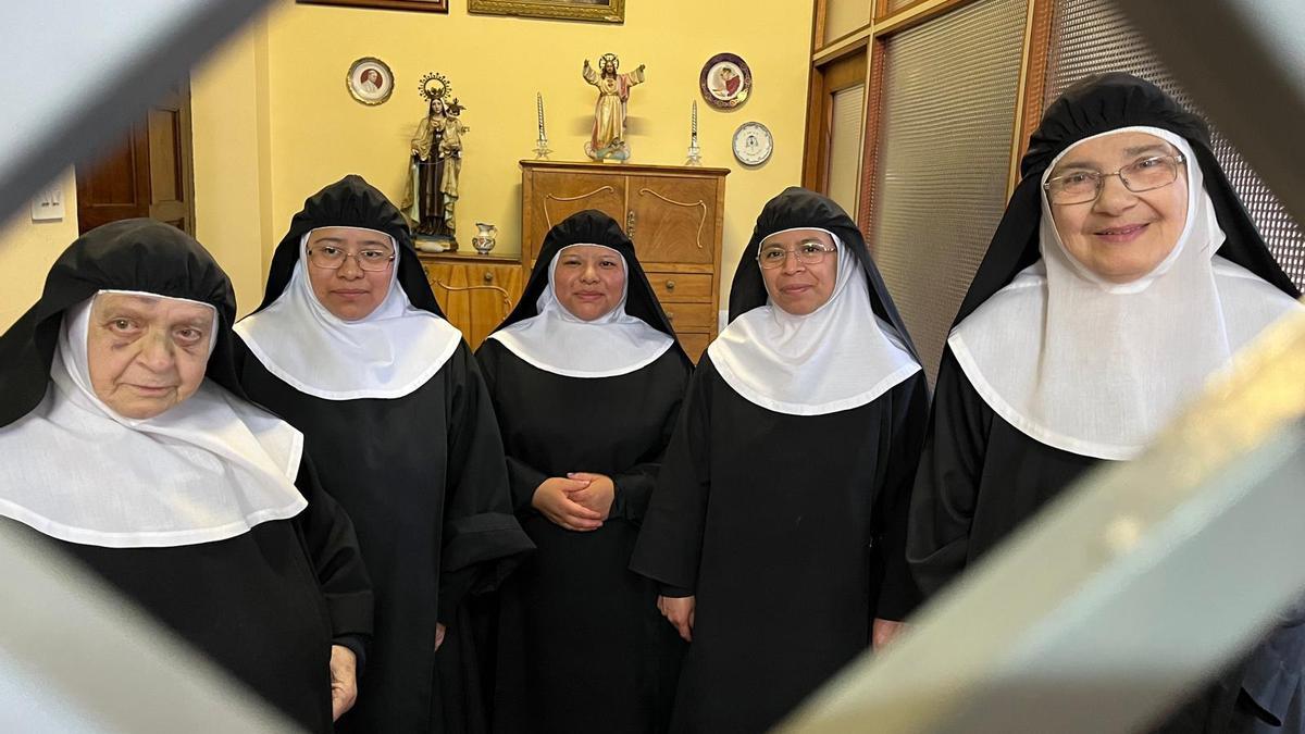 Las monjas agustinas de Gijón celebran el nombramiento del nuevo Papa