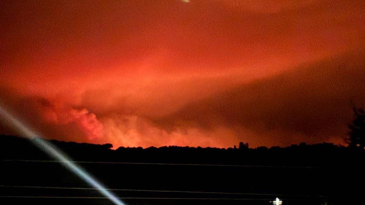 El gran incendio que afecta a la Sierra Oeste de Madrid.
