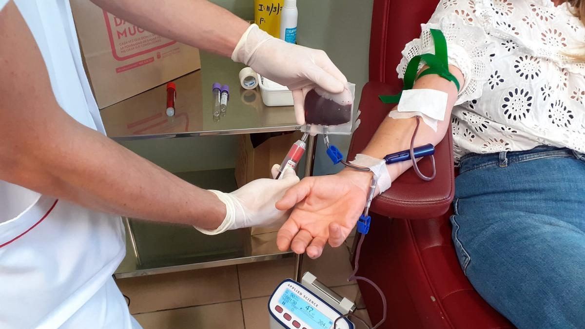 Llamamiento urgente para la donación de sangre y plaquetas.