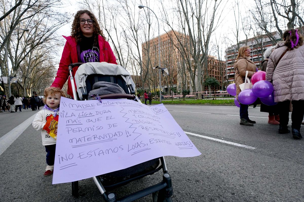 Imágenes de la manifestación feminista en Madrid