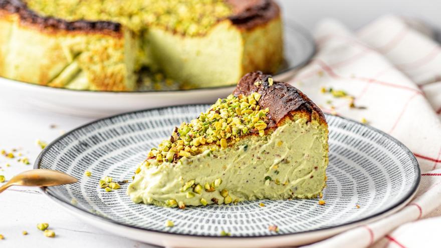 Tarta de fútbol  Tartas, Tartas de fútbol, Pastel de tortilla