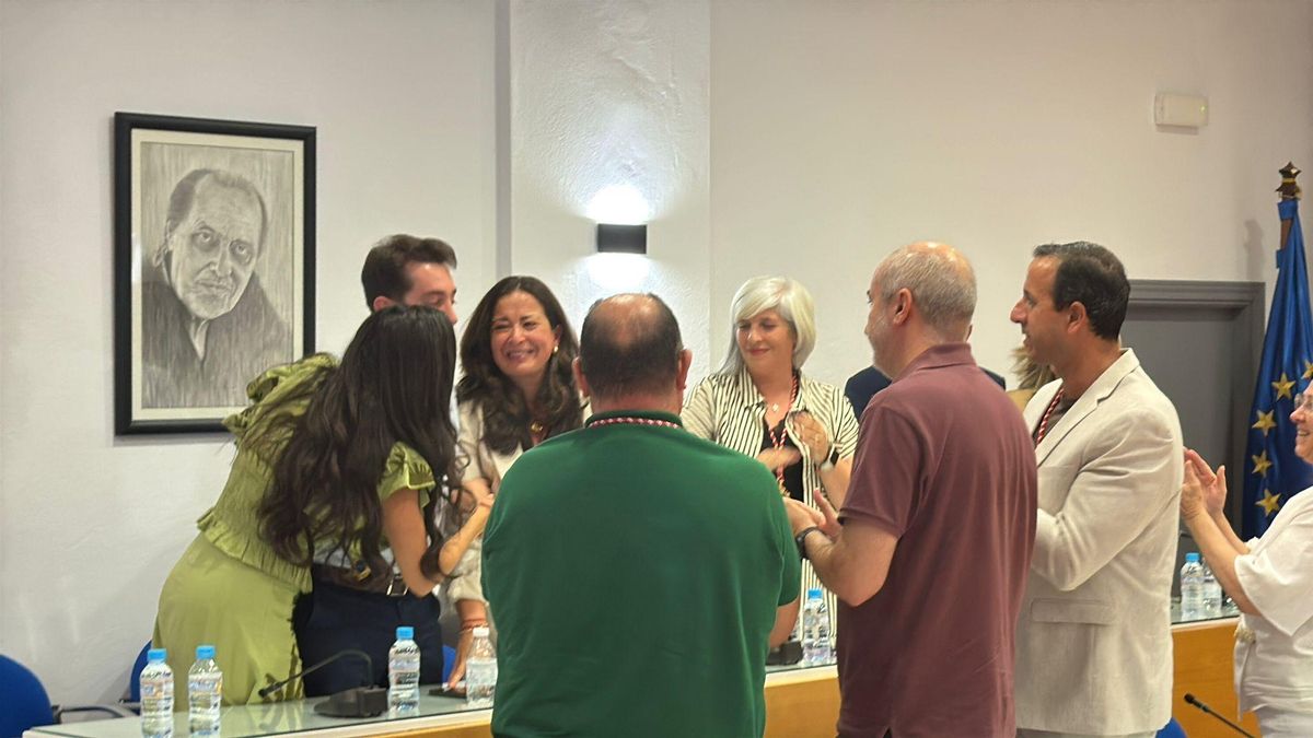 Concluye la votación y Elisabeth Medina ya es la alcaldesa de Don Benito.