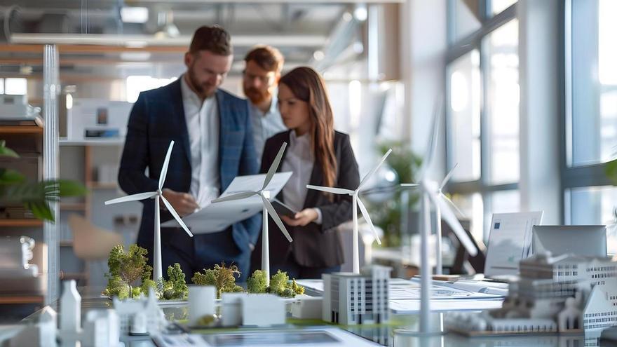 Juristas y economistas europeos analizan en Elche la fiscalidad de la transición energética