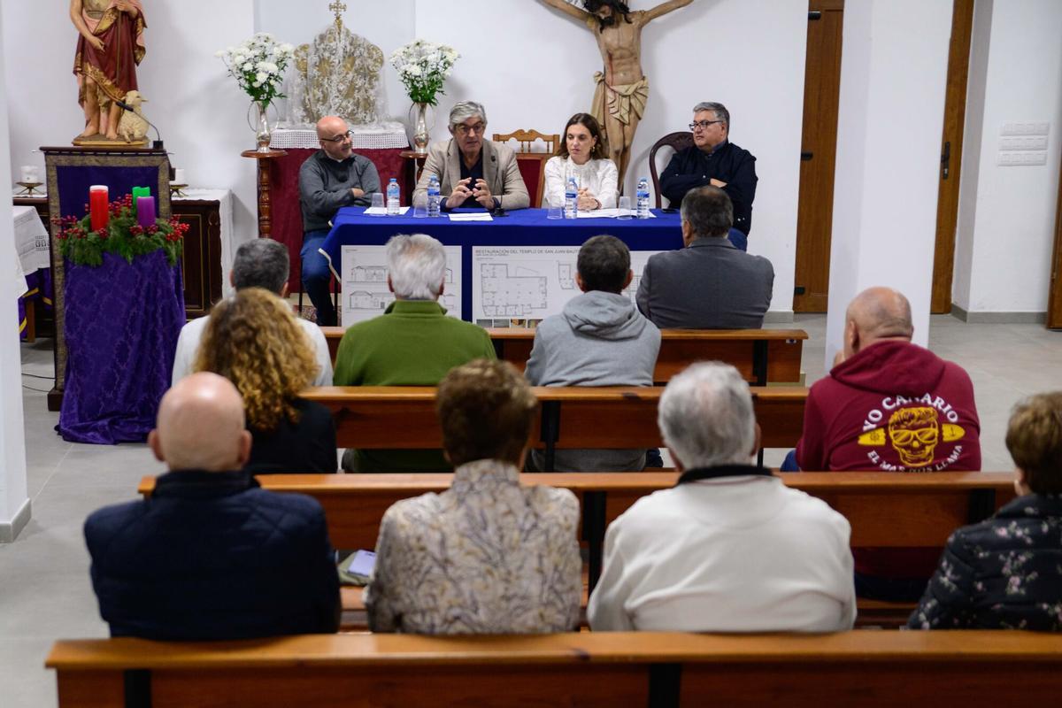 La iglesia de San Juan Bautista está en un antiguo local comercial