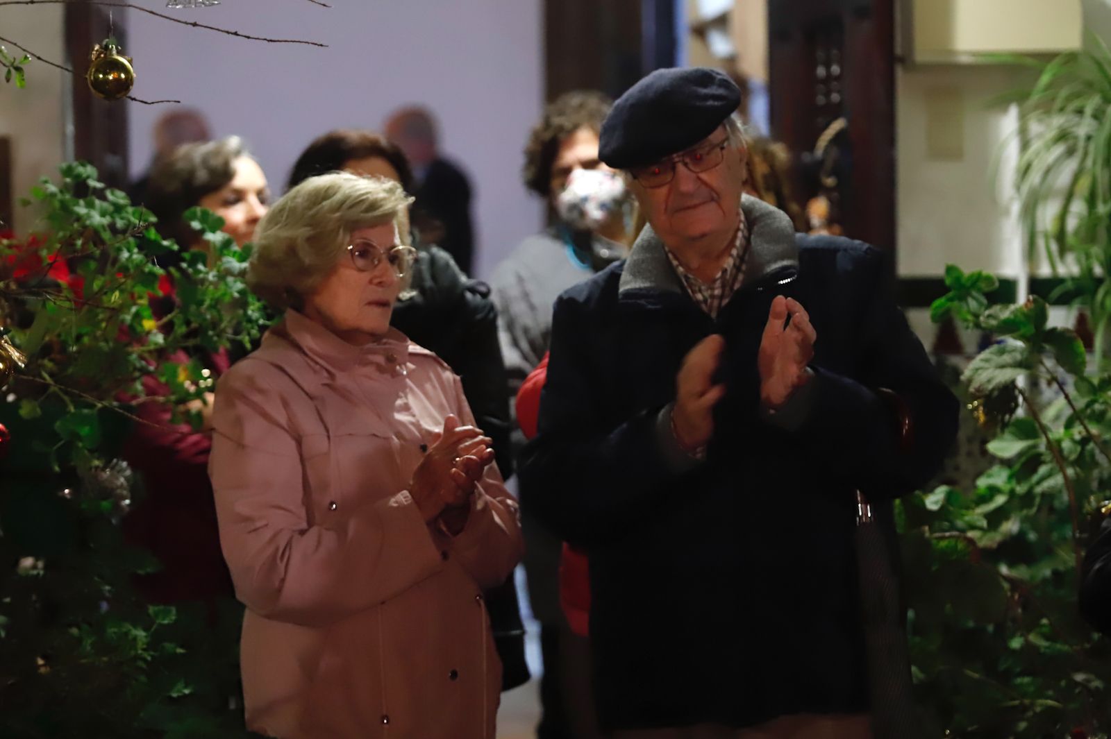 Los patios abren por Navidad pese a la lluvia