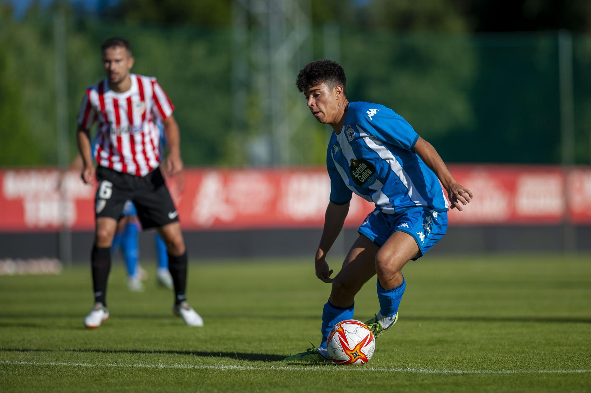 Las imágenes del debut del Deportivo en pretemporada, ante el Atlético Arteixo.