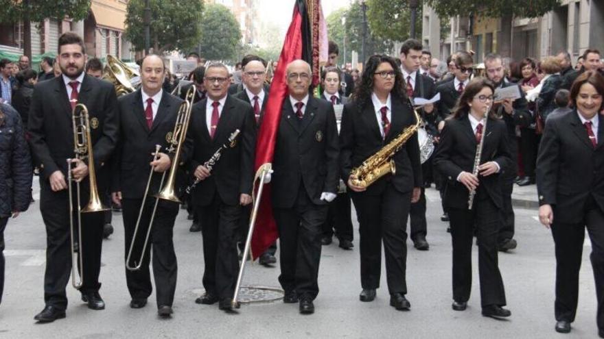 La Unión Musical da la bienvenida a seis músicos con el concierto de Santa Cecilia