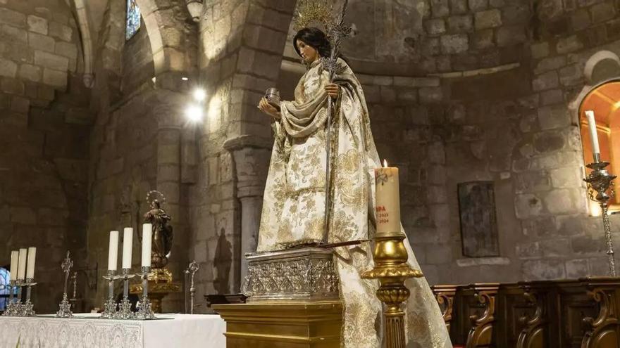 Mirandilla honra a Santa Eulalia con procesión, besamanos y tres días de cultos