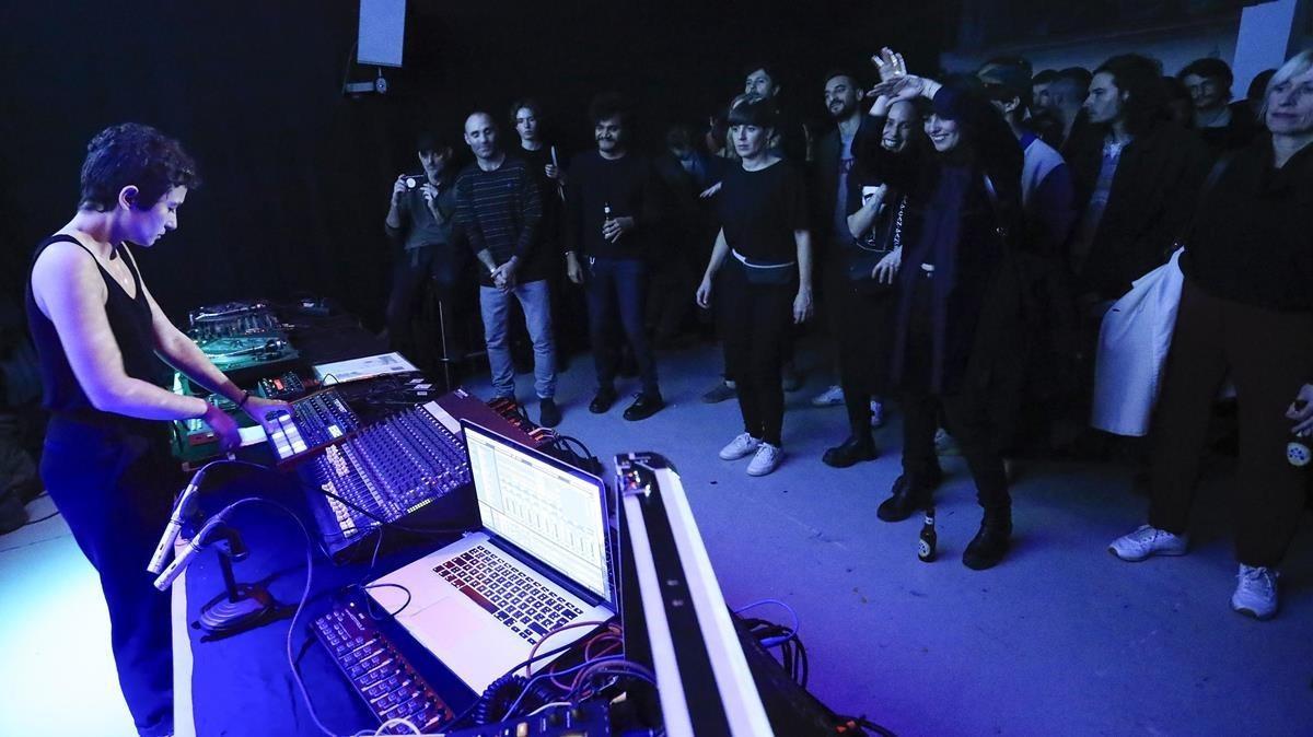 fcasals41689012 barcelona 19 01 2018 concierto de nene h war en la galer 180121164621 fcasals41689012 barcelona 19 01 2018 concierto de nene h war en la galer 180121164621