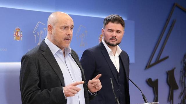 Els diputats d’ERC Jordi Salvador i Gabriel Rufián en una imatge d’arxiu.