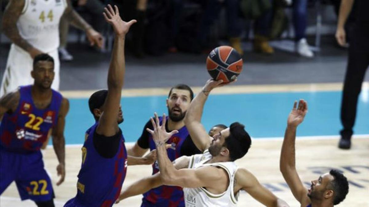 El Barça perdió el primer clásico europeo de la temporada