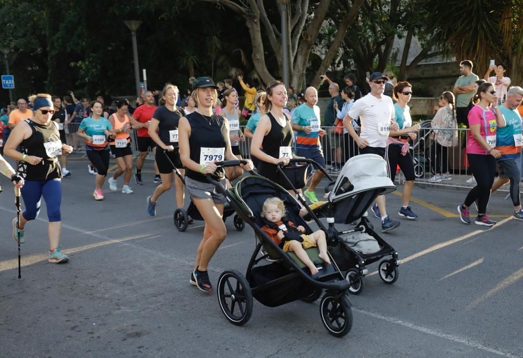 Waren Sie beim Zafiro Marathon Palma am Start? Suchen Sie sich in unserer Fotogalerie