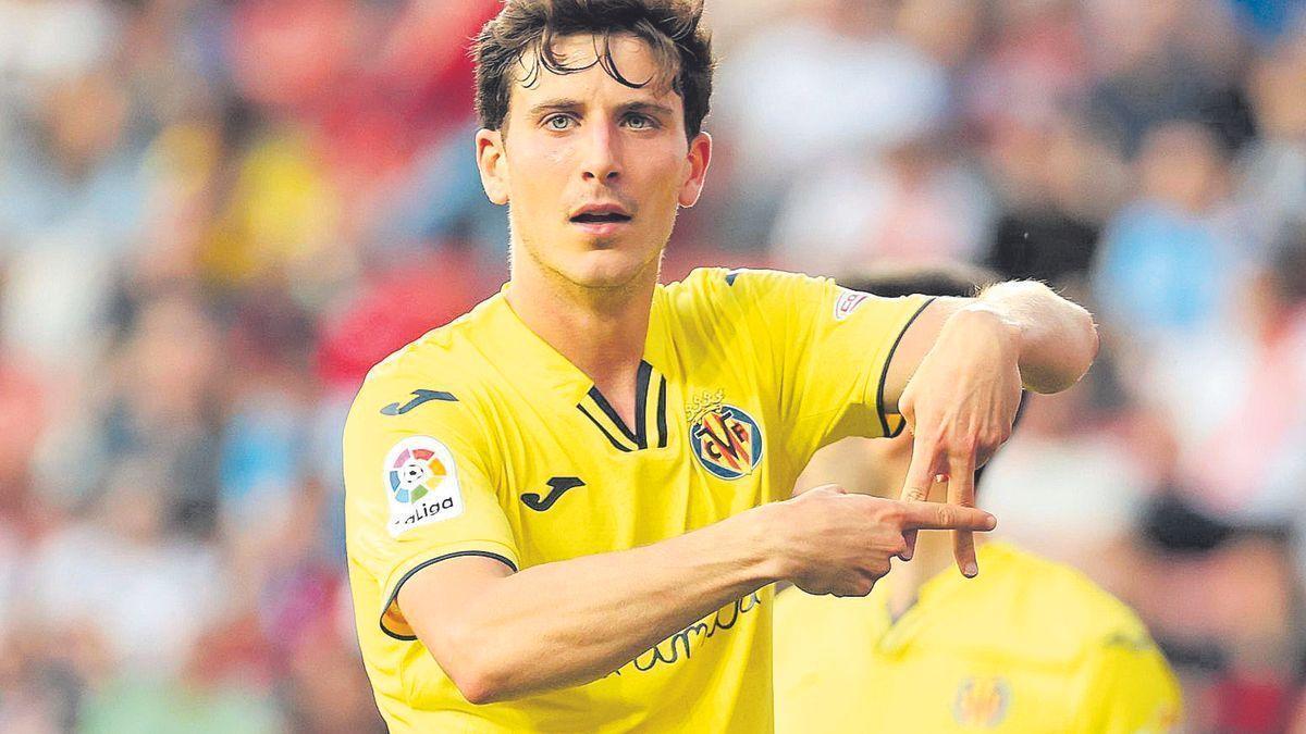 Pau Torres, celebrando un gol con el Villarreal