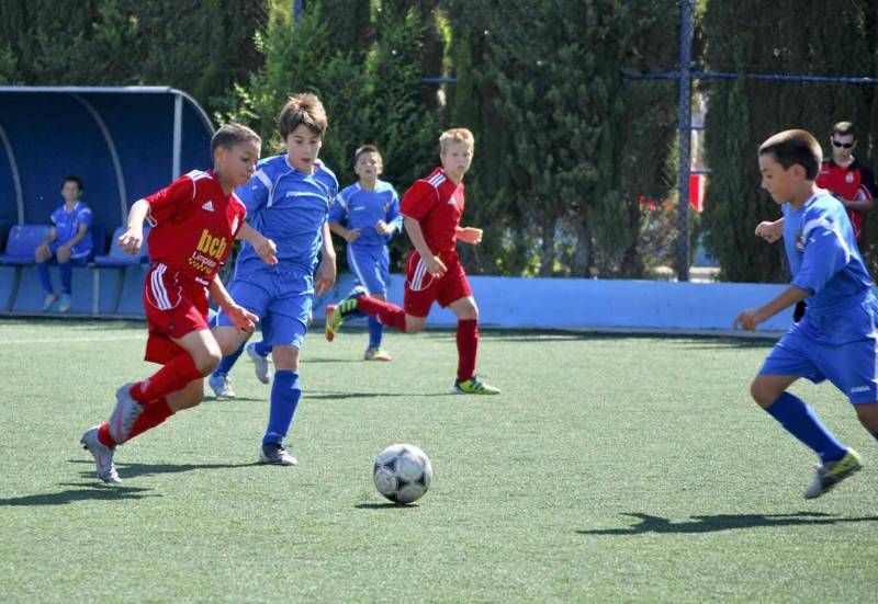 Fútbol: Amistad - Actur Pablo Iglesias (Benjamín Final)