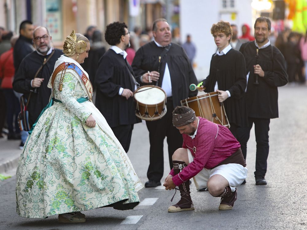 Visita de cortesía a las fallas del Port de Sagunt