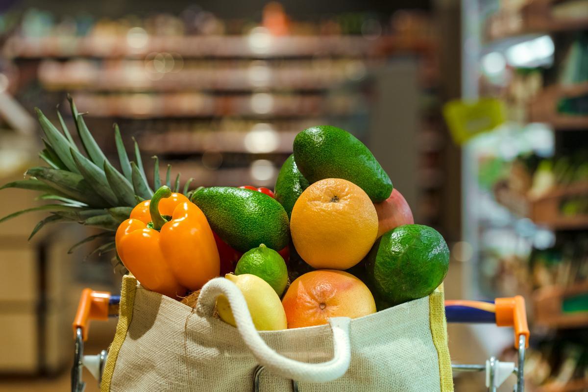 Claves para reconocer una fruta contaminada