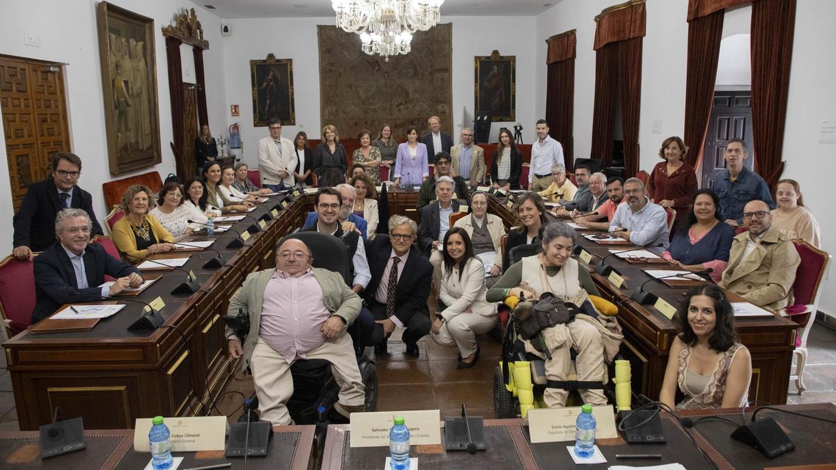 La Diputación aprueba una línea de ayudas para 33 asociaciones y fundaciones.