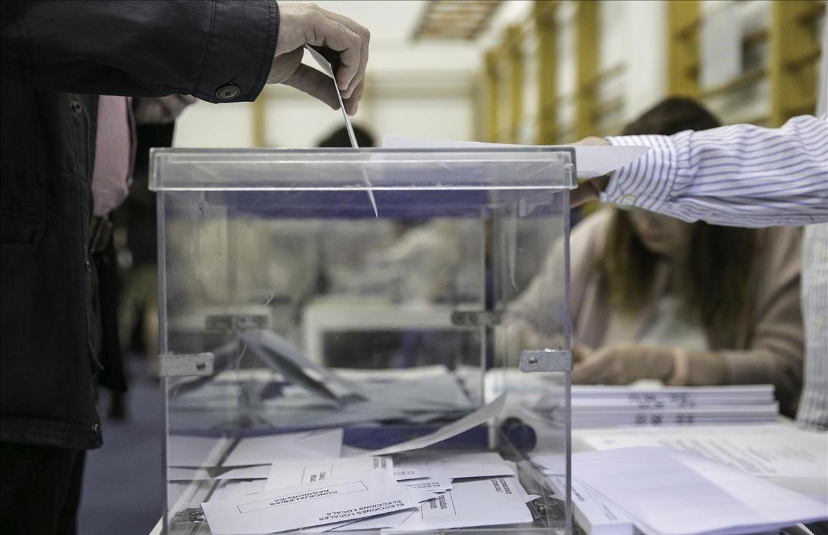 zentauroepp48336278 barcelona 25 05 2019  elecciones municipales  europeas y aut191108090402