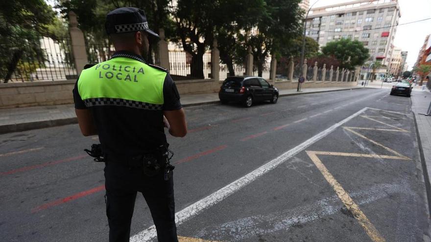 Llegan los primeros cortes de calles por la Vuelta a la zona centro de Alicante