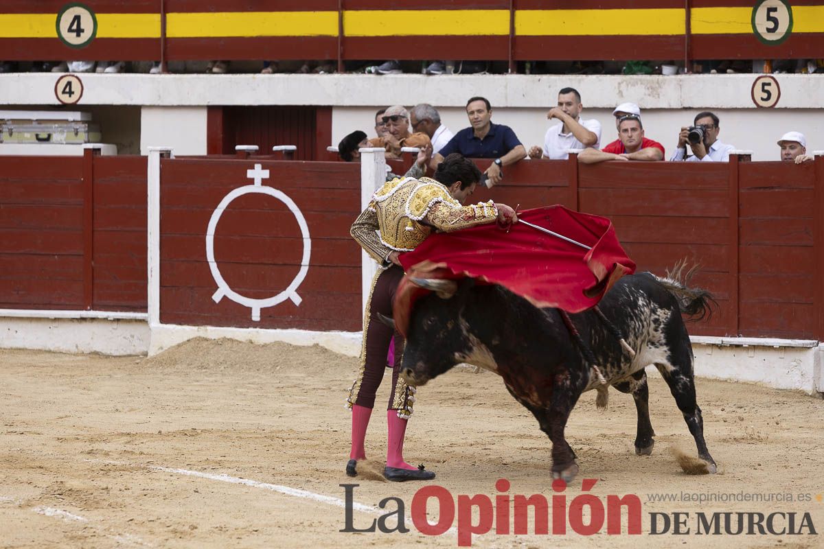 Tarde histórica en Abarán con la alternativa de José María Trigueros y el indulto de Tomás Rufo, junto a Castella salieron a hombros