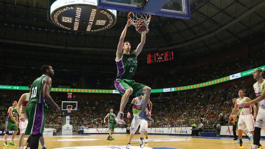 El Laboral Kutxa, última víctima del Unicaja en un play off de cuartos de final.