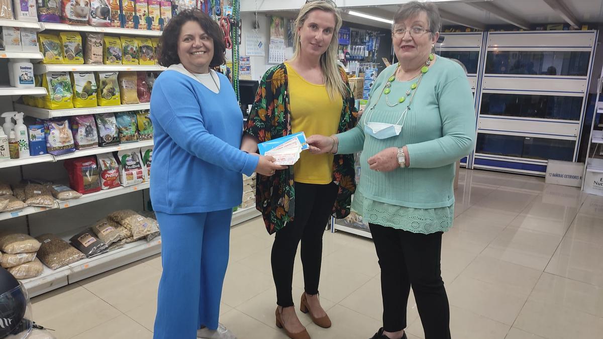 Entrega do premio da campaña de fidelización do día da nai